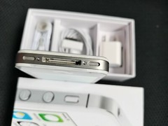 90% N ew , tested, 100% working Apple iPhone 4s – 32GB – iOS 6
