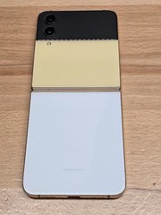 SAMSUNG Galaxy Z FLIP4 5G SM-F721U 256GB Foldable Unlocked Bespoke Edition