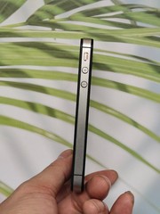 90%N ew Original Apple iPhone 4/4s 8/16/32/64GB Fully UNLOCKED Black/White GOOD