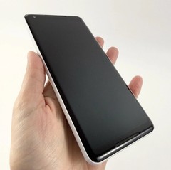 Google Pixel 2 XL – 128 GB – Black & White (Unlocked)