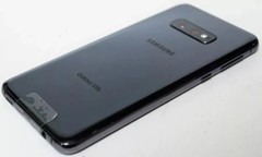 Samsung Galaxy S10e SM-G970U 128GB Black (AT&T/UNLOCKED GSM) T-Mobile VERY GOOD