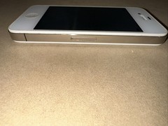 Apple iPhone 4 8GB White AT&T MD197LL/A Model A1332 IMEI Unlocked