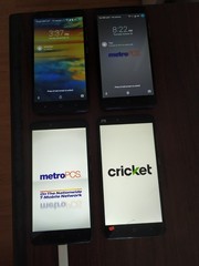 Lot of 4 Mixed model MetroPcs Z981 32GB and other Blue Smartphone For parts