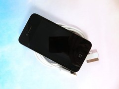 Apple iPhone 4 Black A1349 Verizon 8GB w Original Box Tested Working