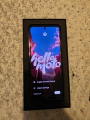 Motorola Razr+ 2025 256GB Unlocked 5G Flip 50MP Ai Camera Mocha