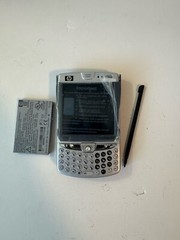 HP iPad HW6925 Mobile Messenger 6925 Quad Band WiFi BT 1.3MP Camera GPS Maps