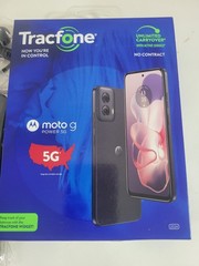 Tracfone Motorola Moto G Play 6.5″ + 1 Year service 1500 Min/1500 Text/1500 MB