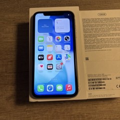 Apple iPhone 11 – 128GB White – Used Working Perfectly With Its Box