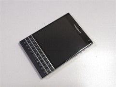 Original BlackBerry Passport Q30 (SQW100-1) 32GB+3GB 13.0MP Unlocked Smartphone