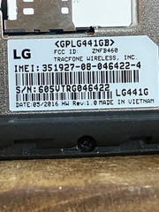 LG 441G TracFone Flip Cell Phone Tested Working Battery Included LG441GB