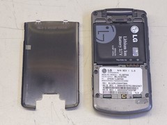 LG LG8700/VX8700 25MB 2MP (Koodoo Mobile) Flip Phone CDMA Grade B+ TESTED