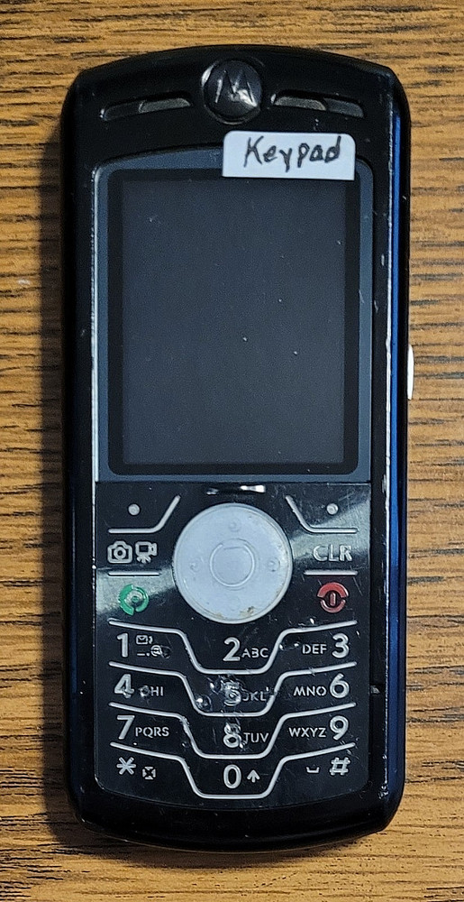 Motorola SLVR / Sliver L7c – Red and Black ( CDMA ) Rare Cellular Phone