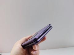 Motorola Razr 40 Razr (2023) 128GB 8GB RAM – 6.9″ Foldable Phone (Unlocked)