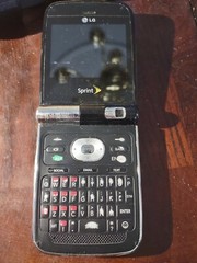 LG – Black (Sprint) Cellular Phone