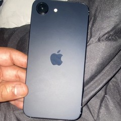 Apple iPhone 16e 128GB Black iOS Smartphone 12MP Camera Used
