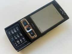 Genuine Nokia N95 8GB Mobile Phone NO BATTERY