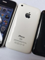 iOS 6 Apple iPhone 3GS – 8G 16G 32GB (Unlocked) A1303 (GSM) 100% Working