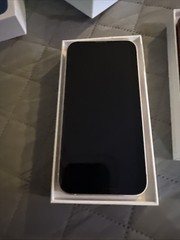 Apple iPhone 13 Unlocked Smartphone 128GB Blue /Red/ and Pink MLMT3LL/A