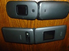2 Flip Phones – Samsung Gusto Verizon Cell and E-Talk Kazuma – Flip Cell Phones