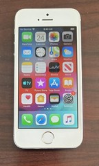 Apple iPhone 5s 16GB Silver/White AT&T 4.0in Smartphone ME306LL/A