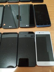 Lot of 15 Hybrid model LG G4/G3/hTC/UMX /Motorola and other For parts