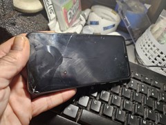 (2x) SKY Devices / Apple iPhone 128GB Cell Phone CRACKED For Parts PHONES WIRK