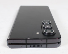 Samsung Galaxy Z Fold5 512GB Unlocked SM-F946U Black Foldable – Fully Working
