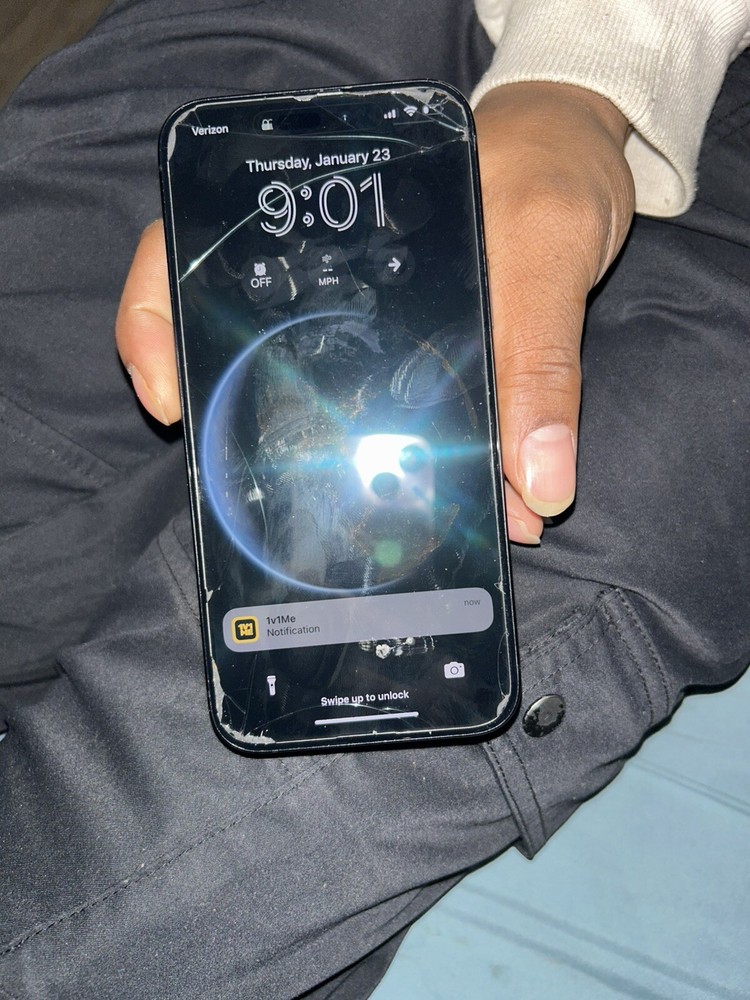 iPhone 15