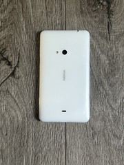 Nokia Lumia 625 Prototype id302 Build B2