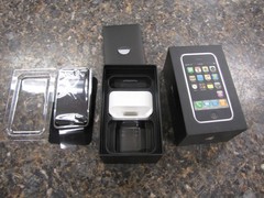 Apple 1st Generation iPhone 2G 8GB MA712LL/A A1203 in box – Mint Condition