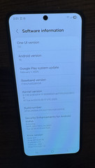 Samsung Galaxy Z Flip6 5G SM-F741U1 512GB Factory Unlocked Black MINT (READ)