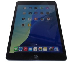Apple iPad 7th Gen 128GB, ( Wi-Fi + Cellular ), A2200 Space Gray MW702LL/A
