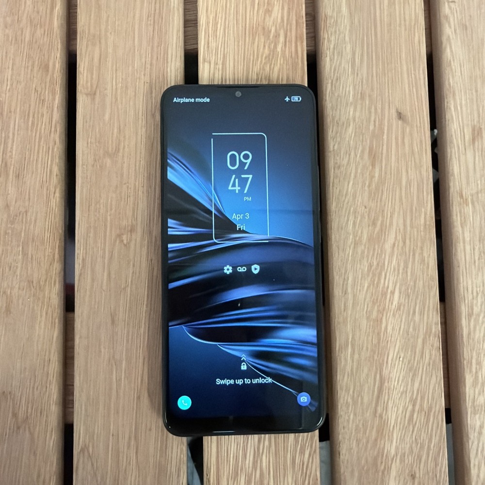 TCL 20 XE 5087Z 32GB T-Mobile/Unlocked Smartphone – Very Good
