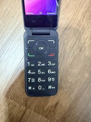 Alcatel MyFlip Flip Cell Phone 2.56GB Storage Capacity, Black