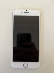 Apple iPhone 6 – 16GB – Silver (Unlocked) A1549 (CDMA + GSM)