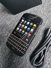 BlackBerry Q10 – Unlocked 3.1″ 8MP 4G 16GB GPS Bluetooth Cellphone