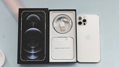 Apple iPhone 12 Pro Unlocked 128GB/256GB Random Color Good Condition
