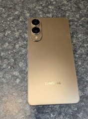 SAMSUNG GALAXY S25 EDGE – 256GB – UNLOCKED – GOOD CONDITION – TITANIUM SILVER