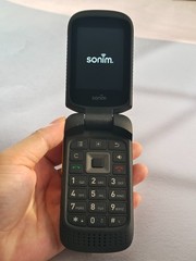 Sonim XP3(XP3800) 8GB UNLOCKED Rugged Flip sartphone 2.6” 5MP