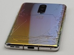 OnePlus 8 (IN2017) 128GB – Glow (GSM Unlocked) (T-Mobile) – CRACKED – H7255