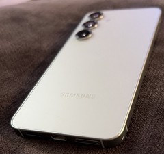 Samsung S25