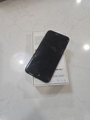 iPhone SE Broken Cracked Screen Parts Or Repair