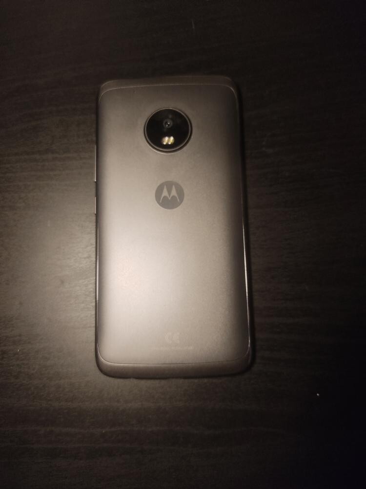 Motorola MOTO G5 Plus – 32GB – Dark Gray (Unlocked) Smartphone