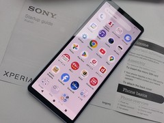 Sony Xperia 10 V – 128 GB – 48MP – 6.1” Unlocked 5G 5000mAh Good Condition