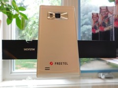 MUSASHI FREETEL ANDROID 5.1 FLIP PHONE – NEAR MINT AND CIB -DUAL SIM- UNLOCKED!