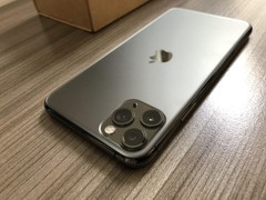 New in Sealed Box Apple iPhone 11 PRO MAX 512GB A2161 UNLOCKED Smartphone GREY