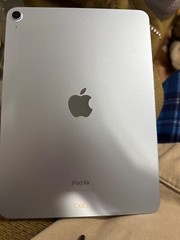 2024 IPAD AIR 11in M2 with tiktok, capcut, and tiktok studios blue 128GB