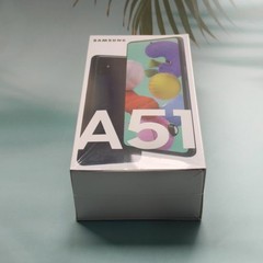 Samsung Galaxy A51 128GB Factory Unlocked dual SIM smartphone 48.0 MP 6.5 in