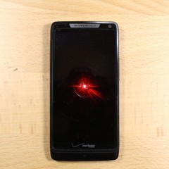Motorola Razr M XT907 White Smartphone For Parts #469