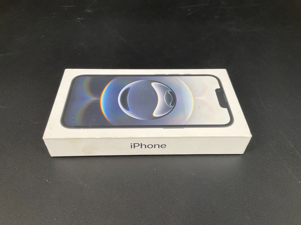 Apple iPhone 16e 128GB Unlocked Black MD0D4LL/A ✅❤️️✅❤️️ NEW! OPEN BOX!